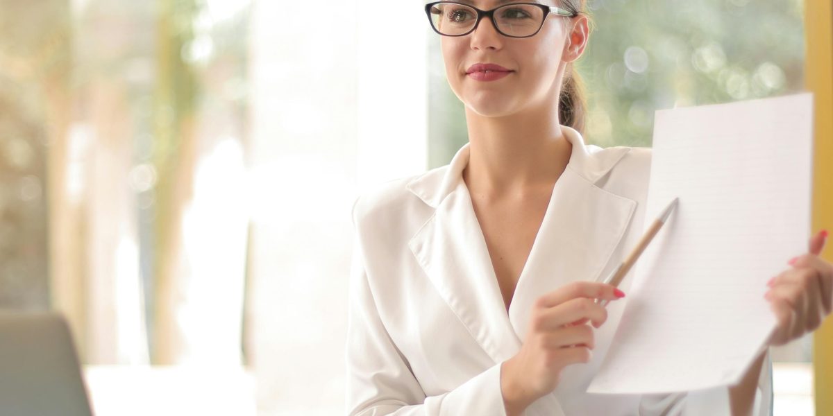 A person confidently navigating complex information, symbolizing clarity in the Dubai real estate market.