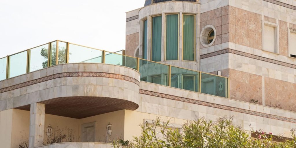 Luxury Villa for Sale in Dubai 2026 Prices Communities and Buying Tips