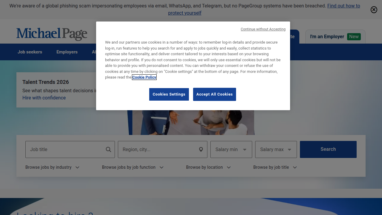 Screenshot of Michael Page Middle East, a recruitment agency, specializing in finance and accounting roles in Dubai.
